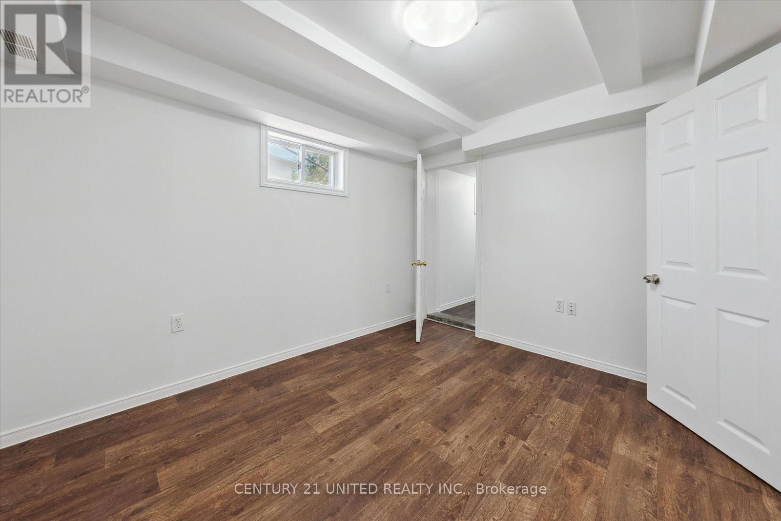 743 ST MARYS STREET Image 35