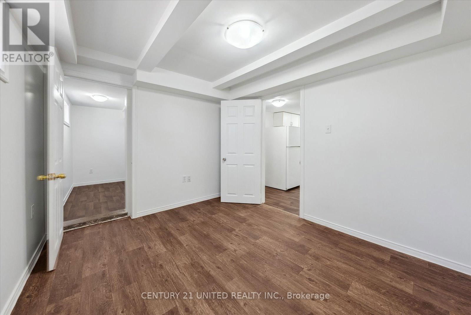 743 ST MARYS STREET Image 36
