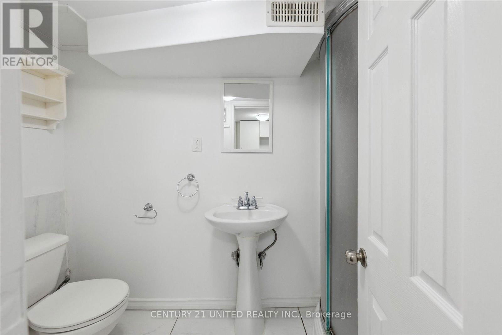 743 ST MARYS STREET Image 38