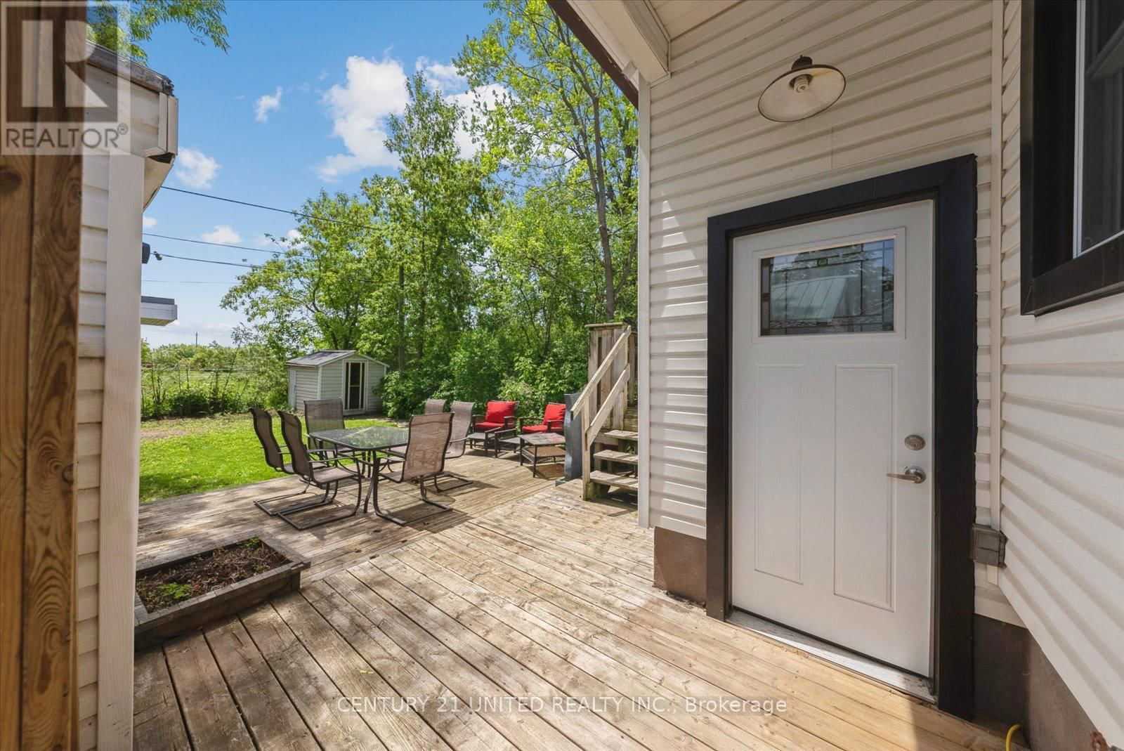 743 ST MARYS STREET Image 44