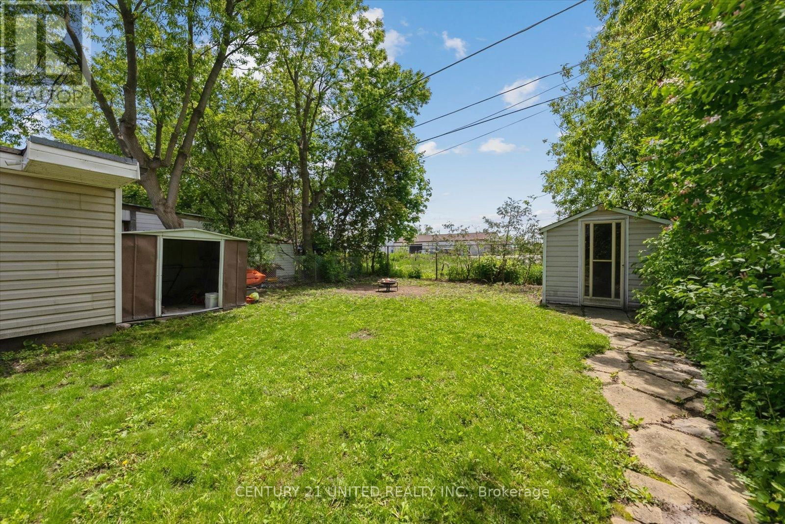 743 ST MARYS STREET Image 48