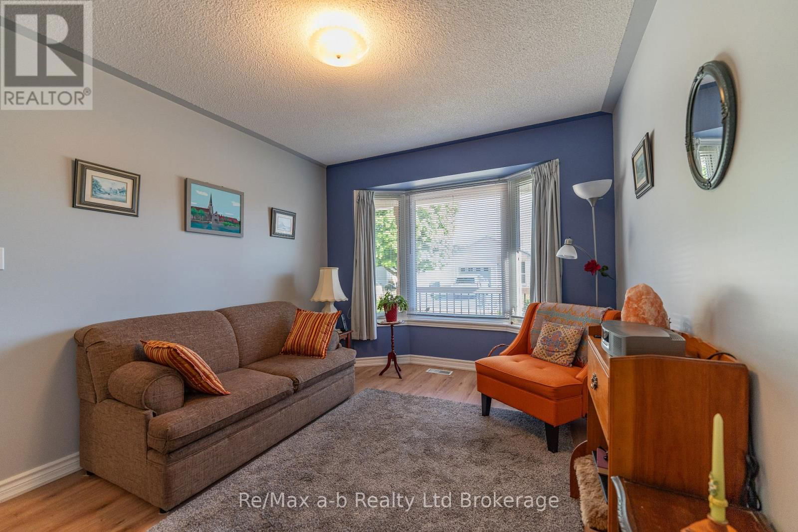 19 BRASHER DRIVE Image 15