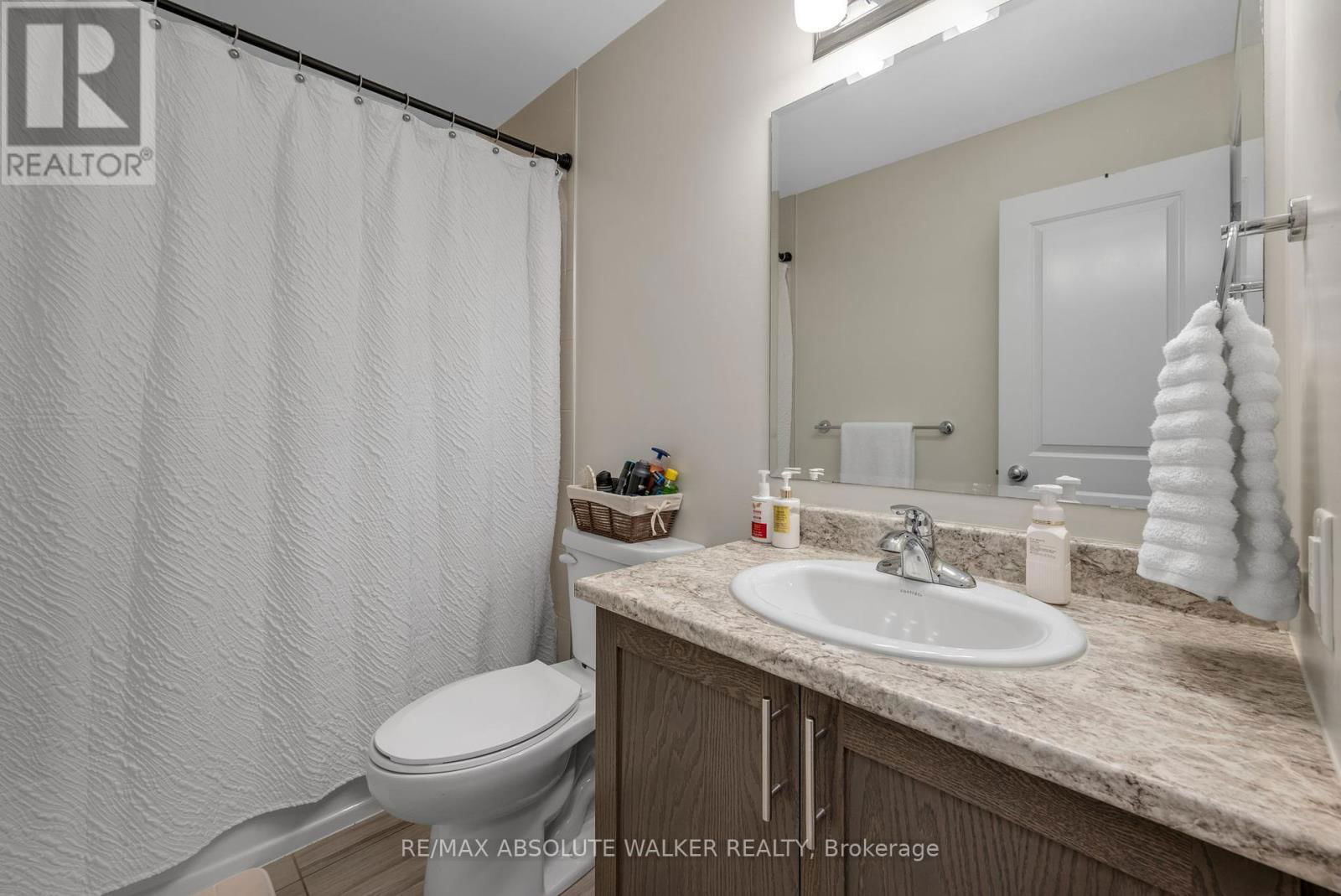 707 DECOEUR DRIVE Image 23