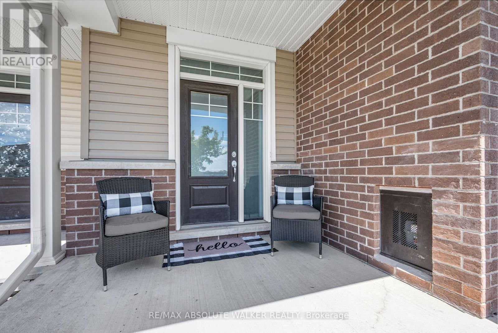 707 DECOEUR DRIVE Image 3