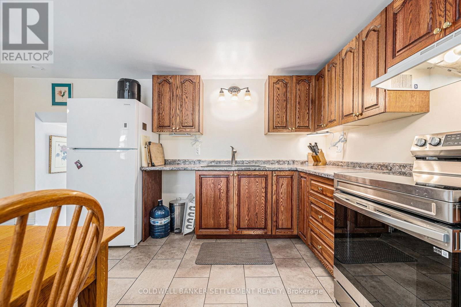 142 HERON DRIVE Image 14