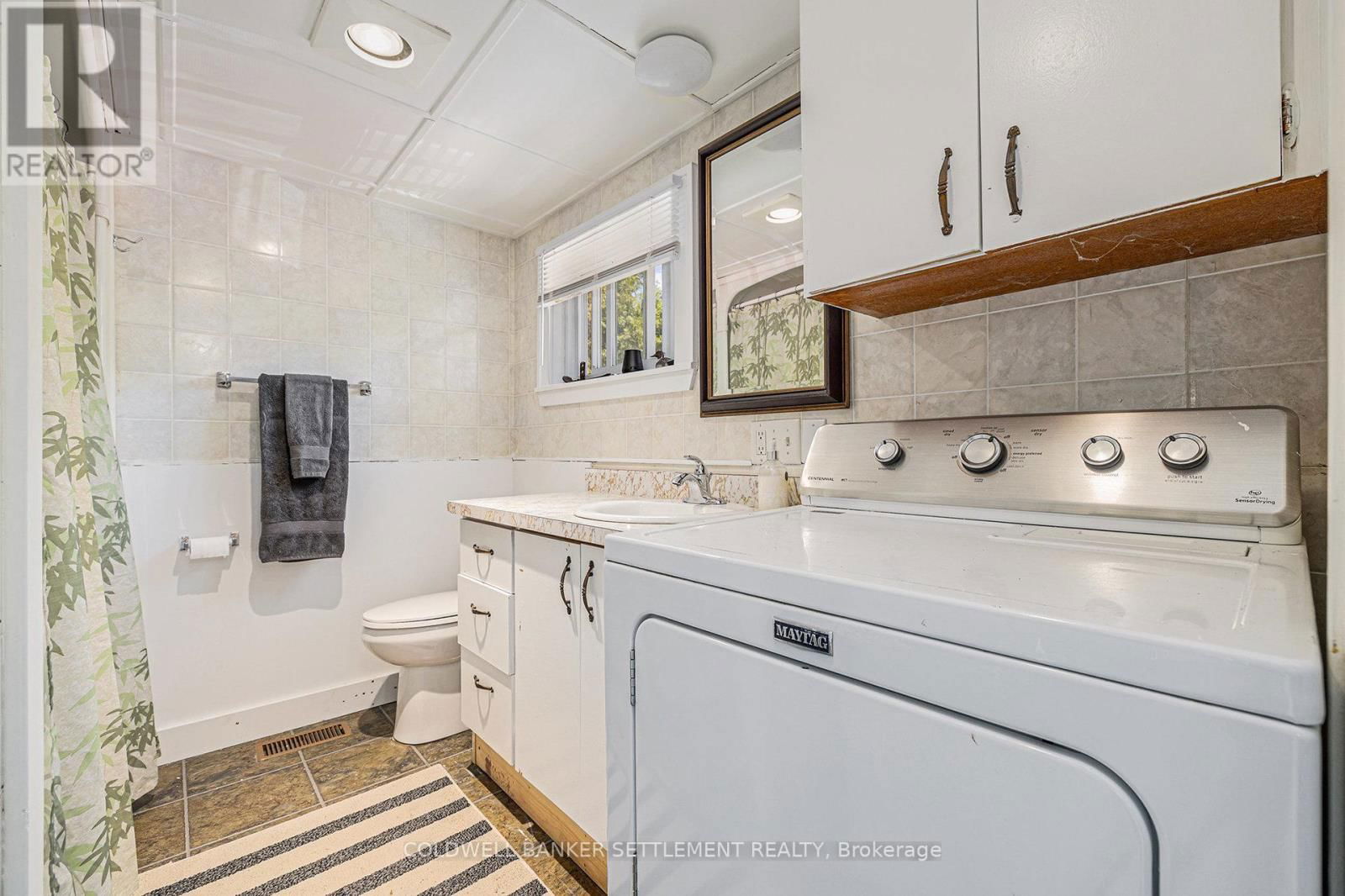 142 HERON DRIVE Image 18