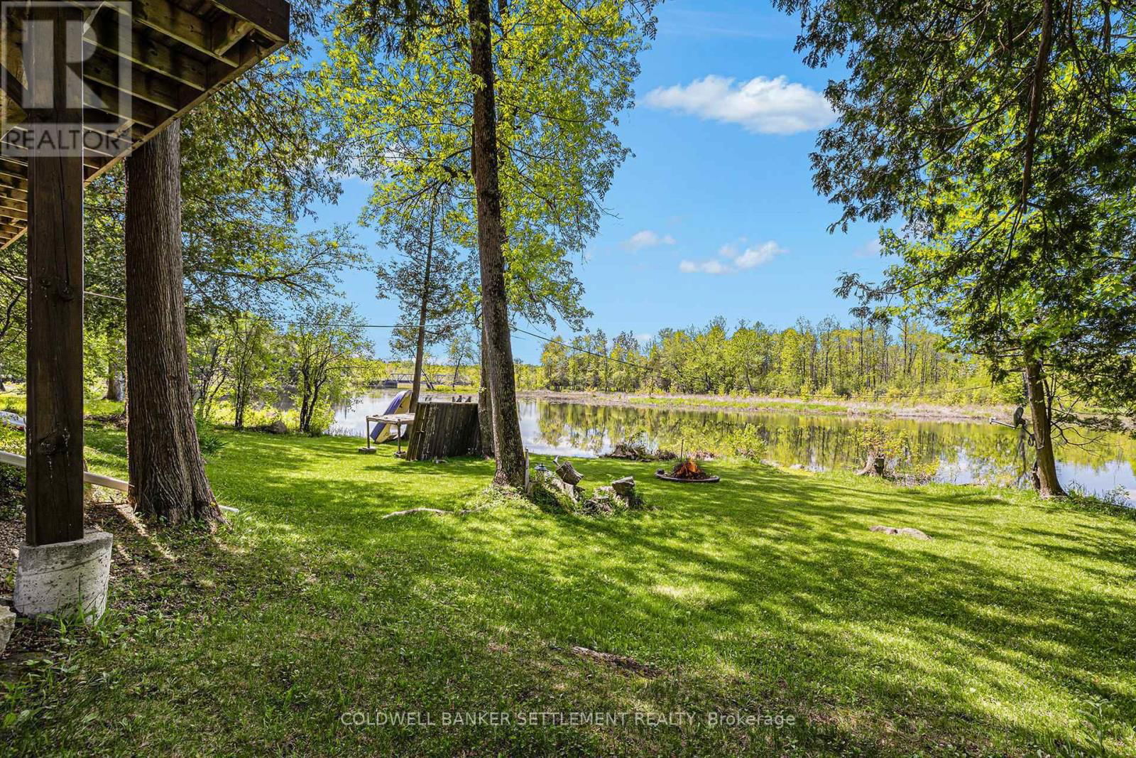 142 HERON DRIVE Image 25