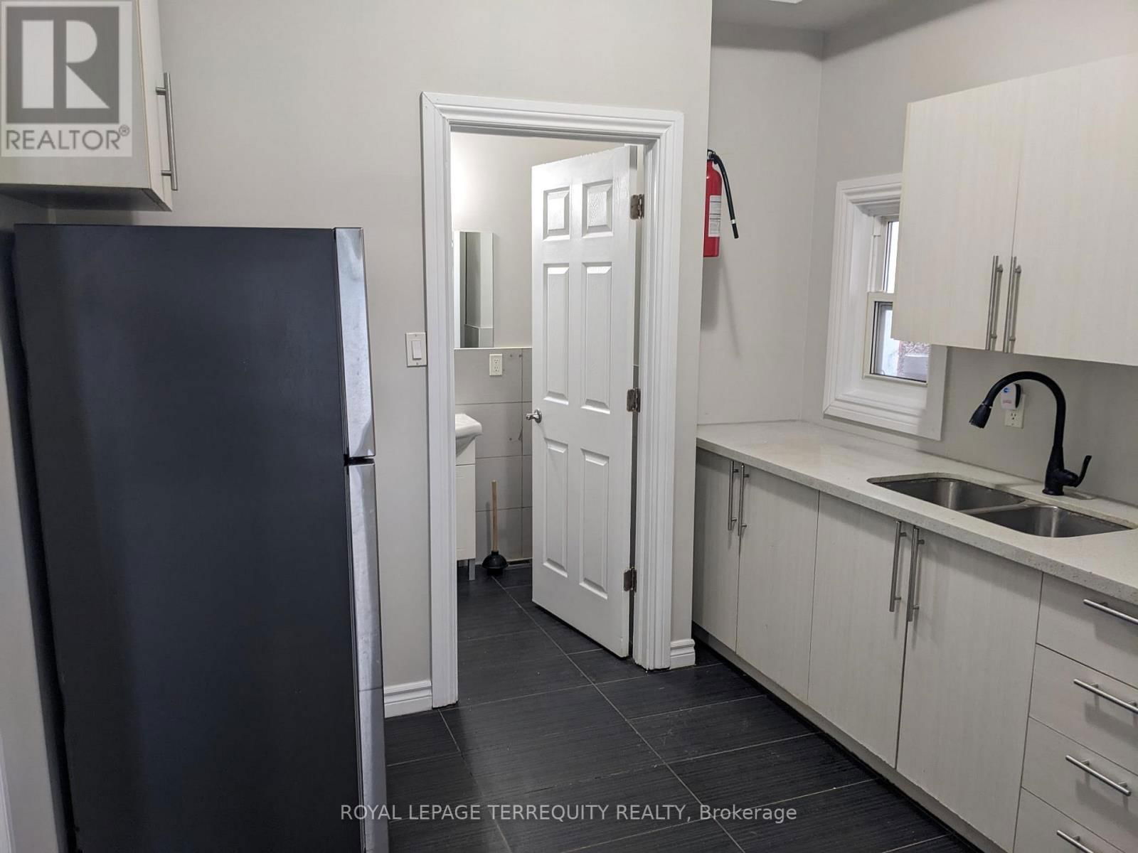 1182 CANNON STREET EAST Image 3