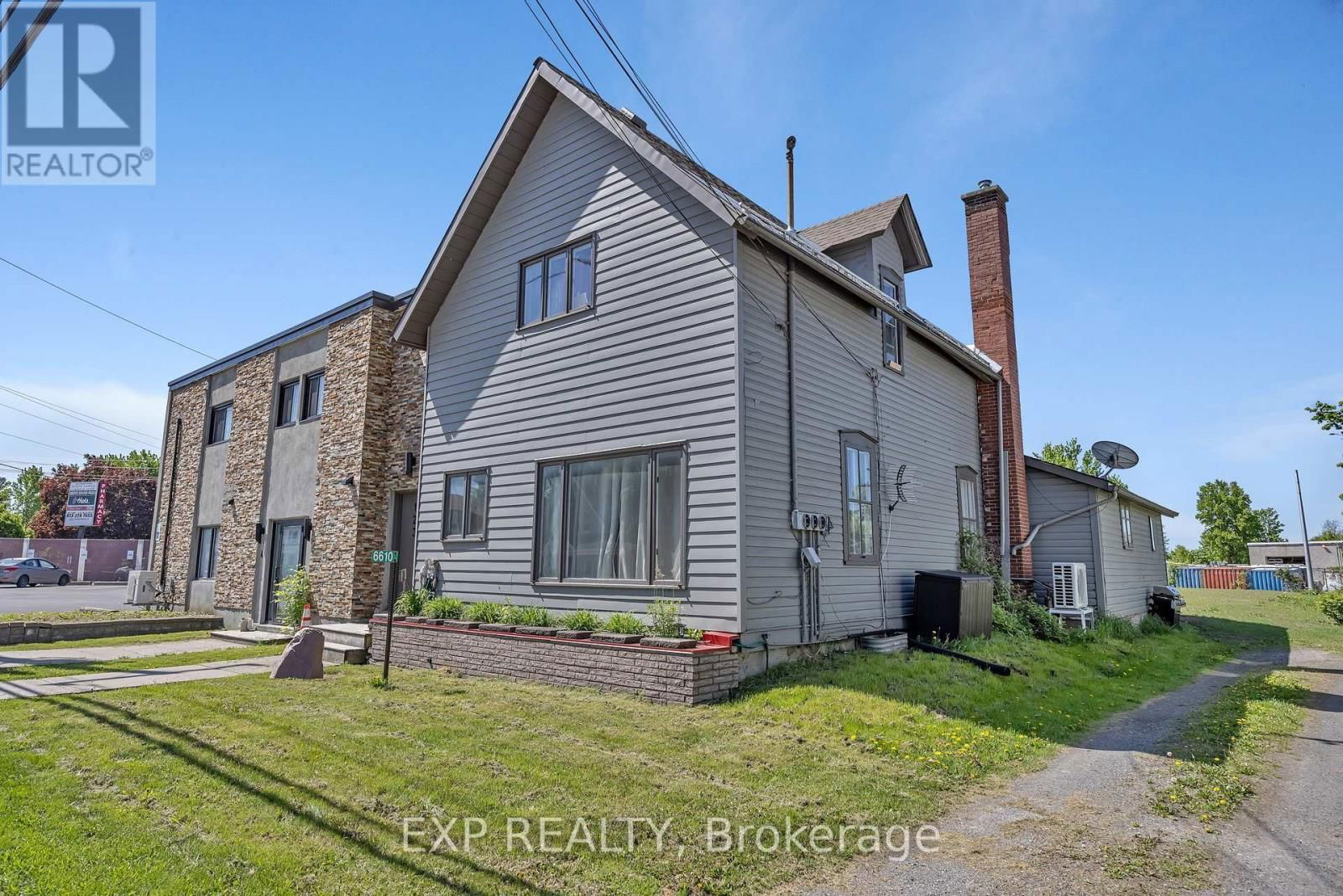 6610 FOURTH LINE ROAD Image 3