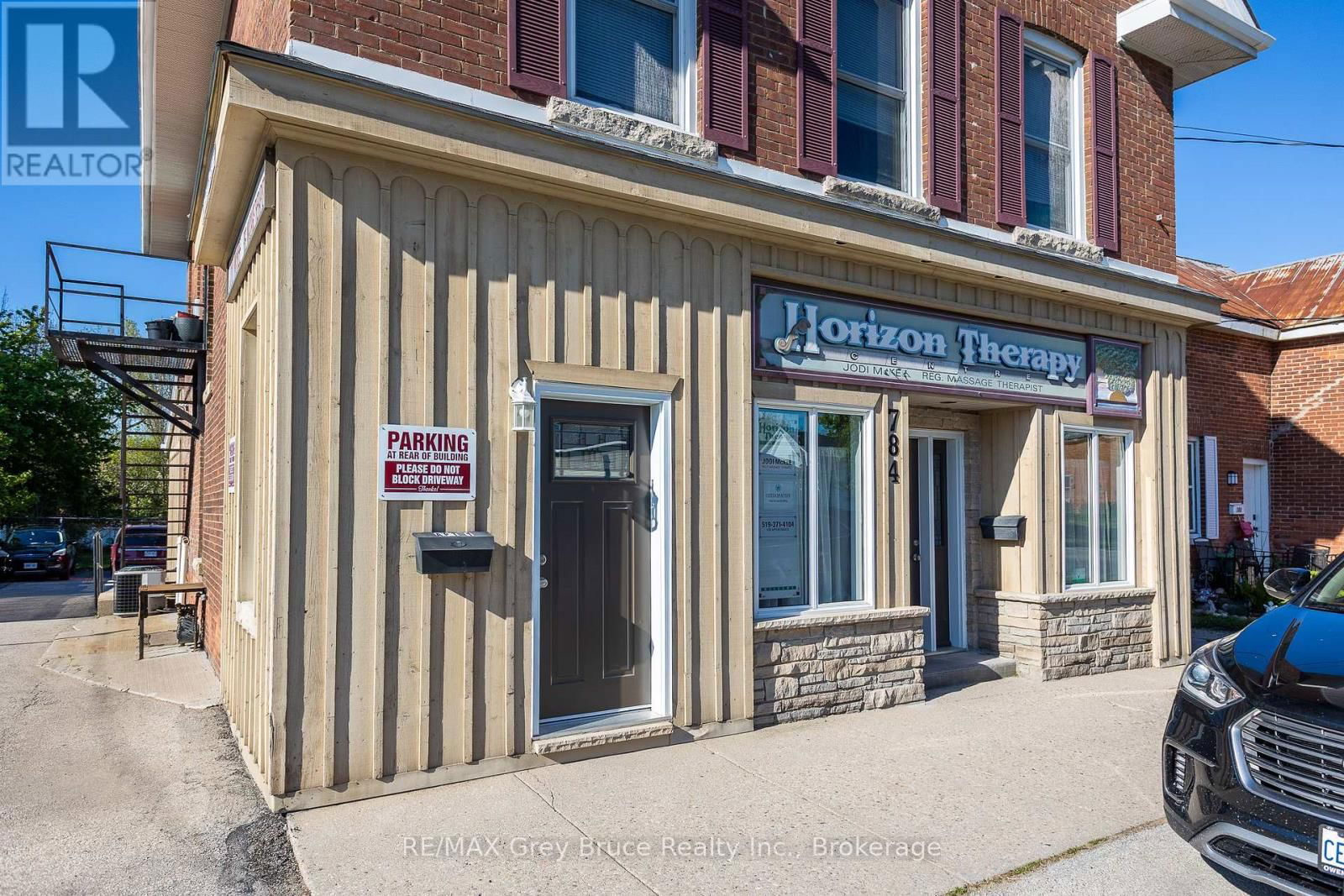 784 16TH STREET EAST Image 27