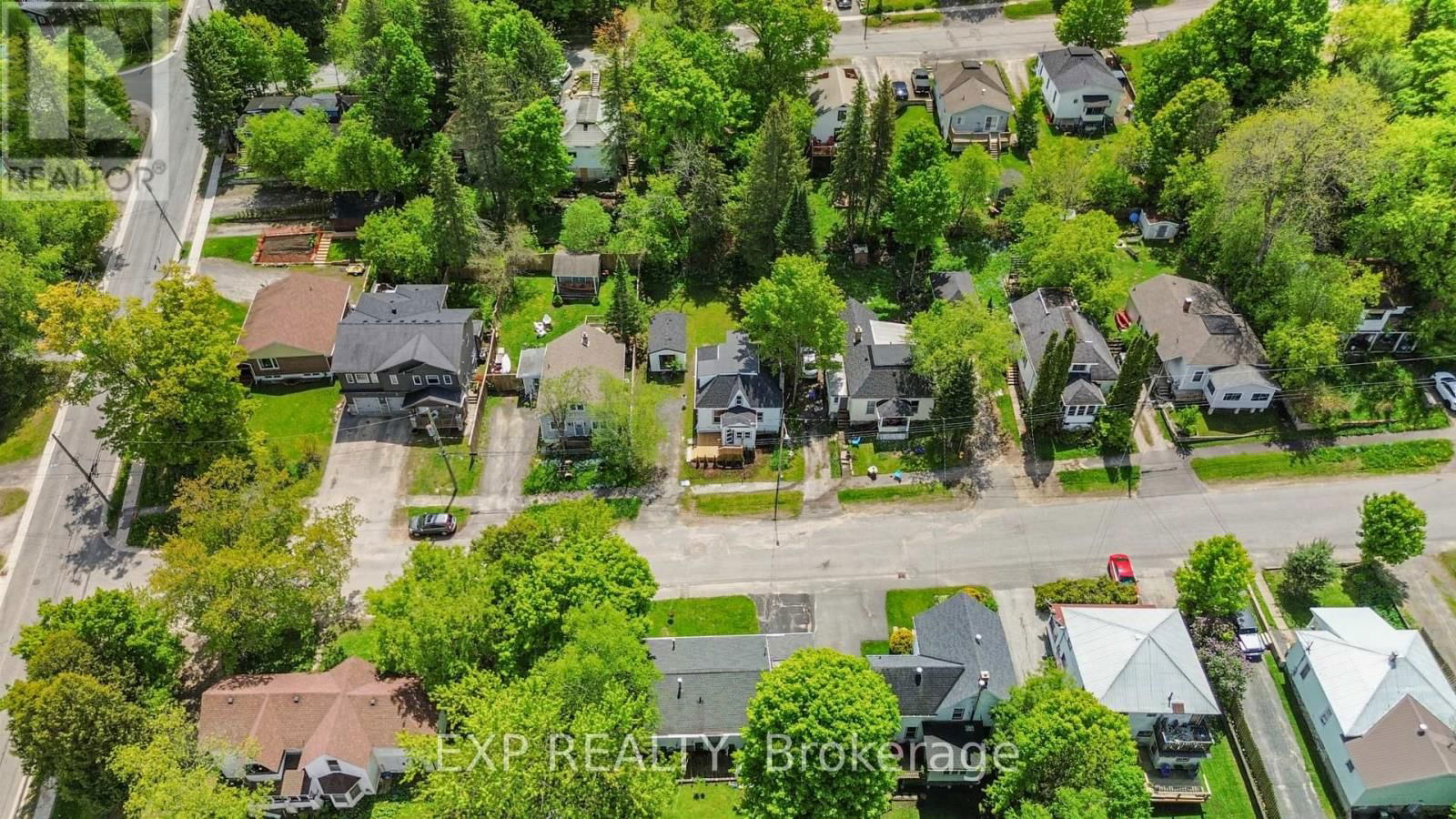 15 DUNCAN STREET EAST Image 33