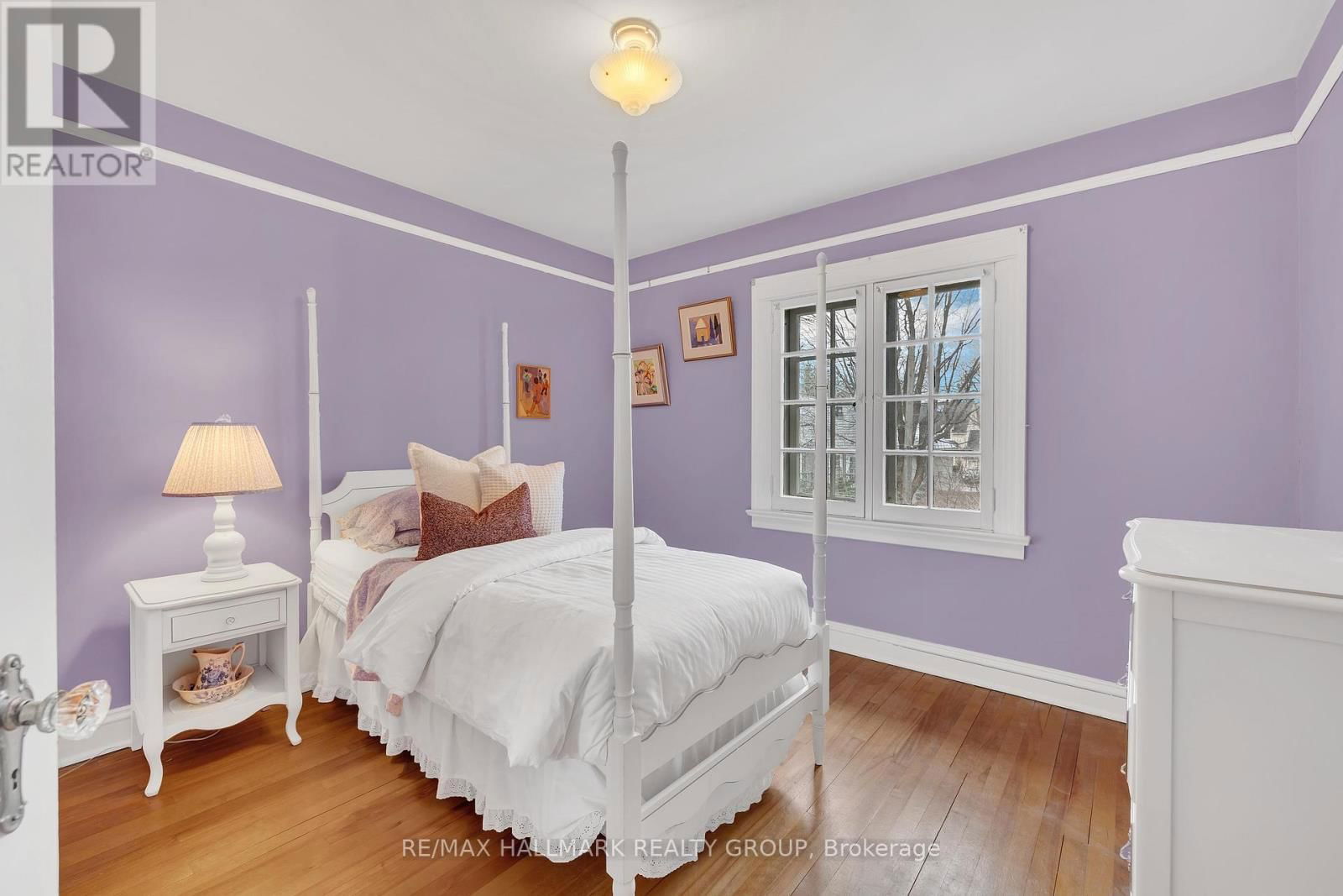 396 HURON AVENUE SOUTH Image 21