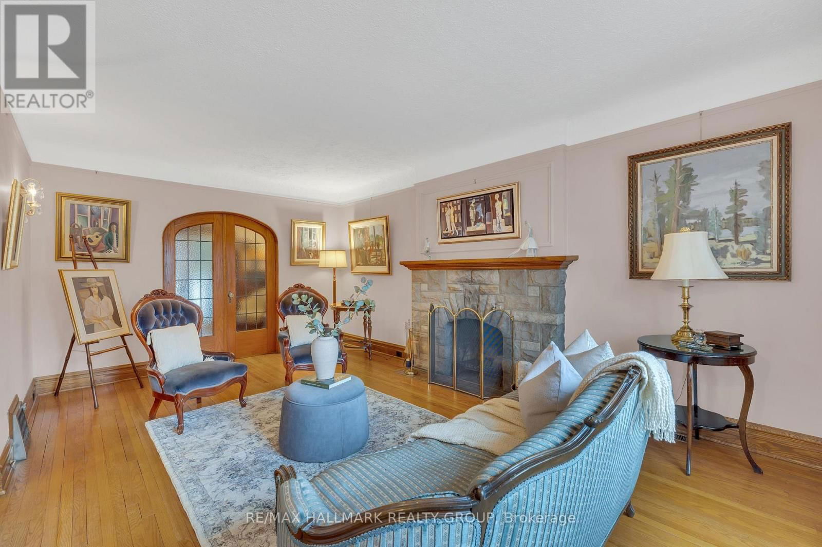 396 HURON AVENUE SOUTH Image 4
