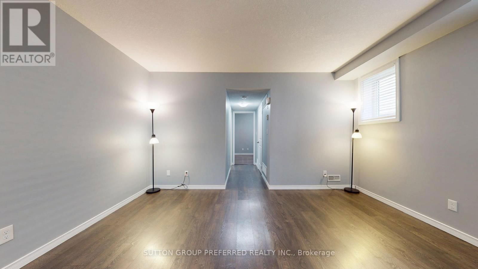 25 - 3200 SINGLETON AVENUE Image 12