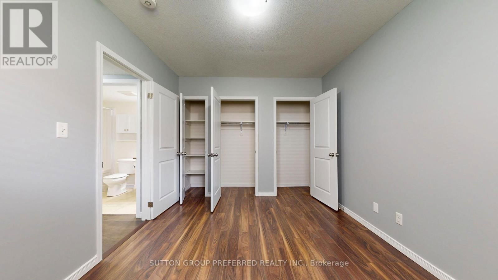 25 - 3200 SINGLETON AVENUE Image 20