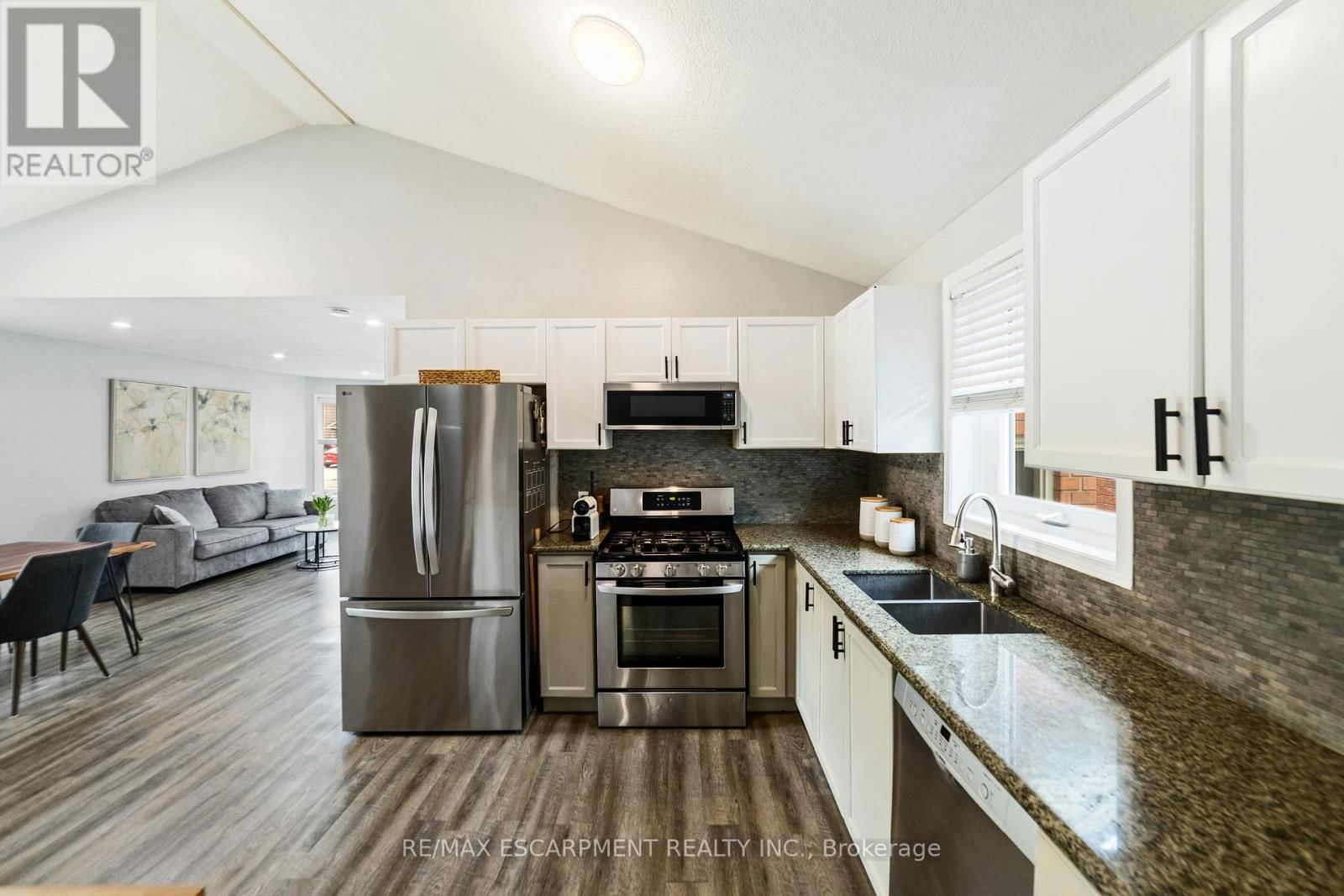 29 BRIAROSE PLACE Image 11