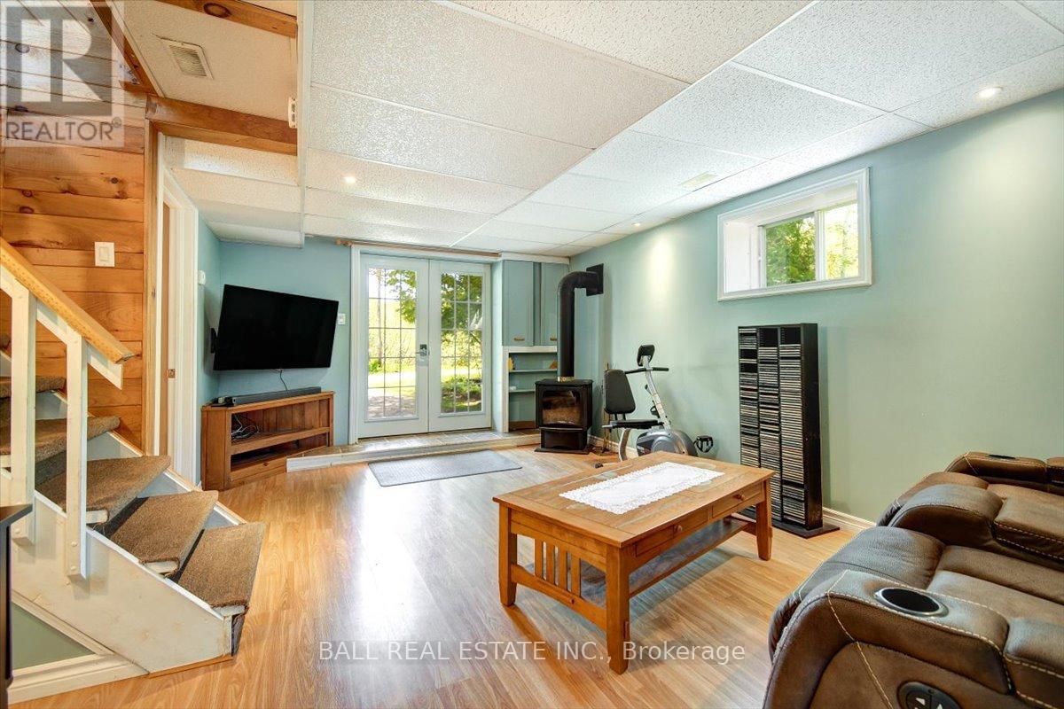 391 PINE DRIVE Image 16