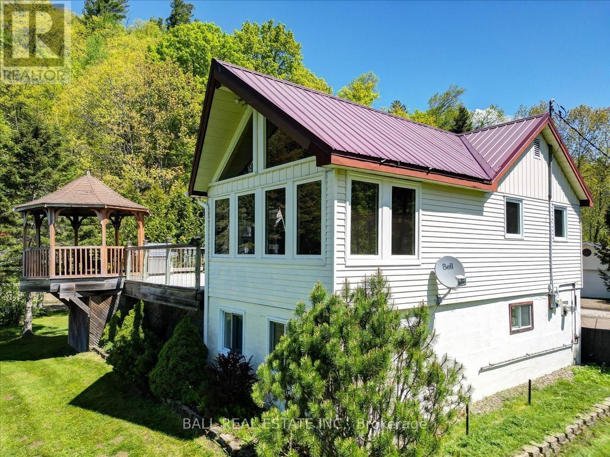 391 PINE DRIVE Image 26