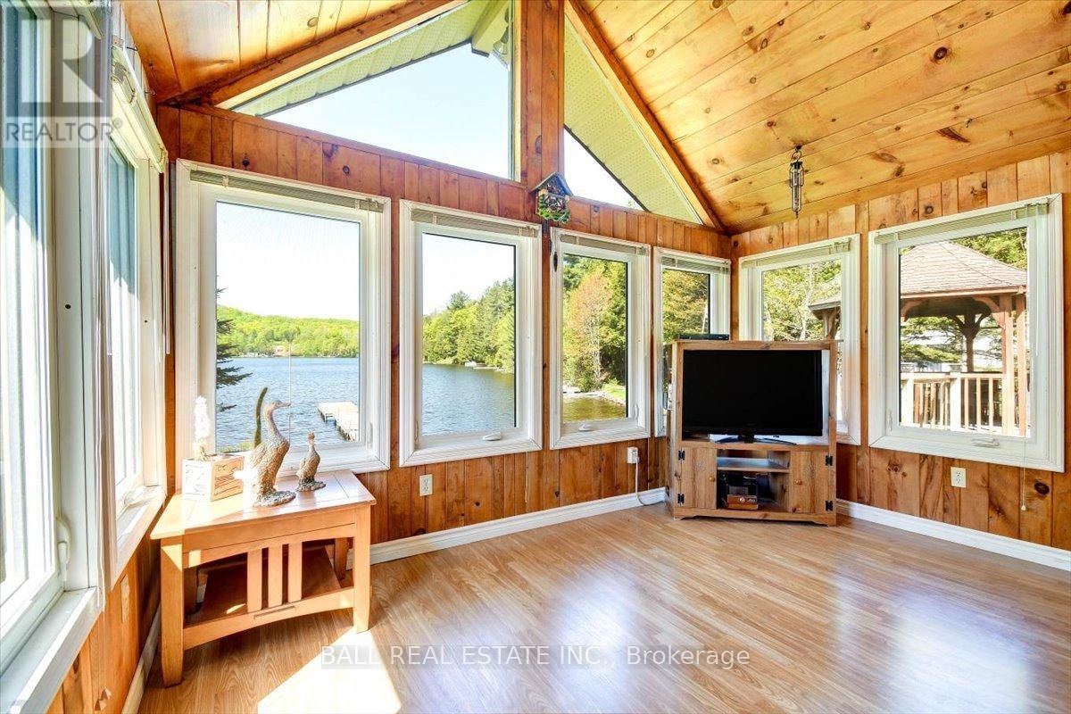 391 PINE DRIVE Image 9