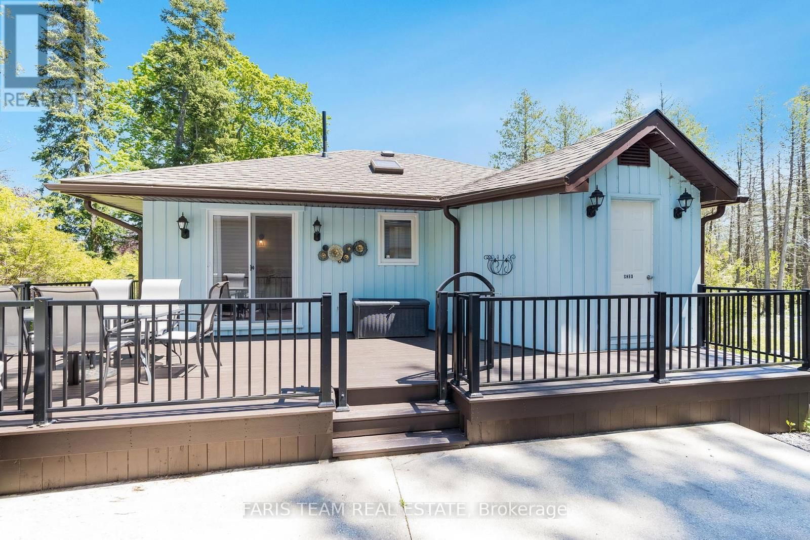328 CEDAR AVENUE Image 26