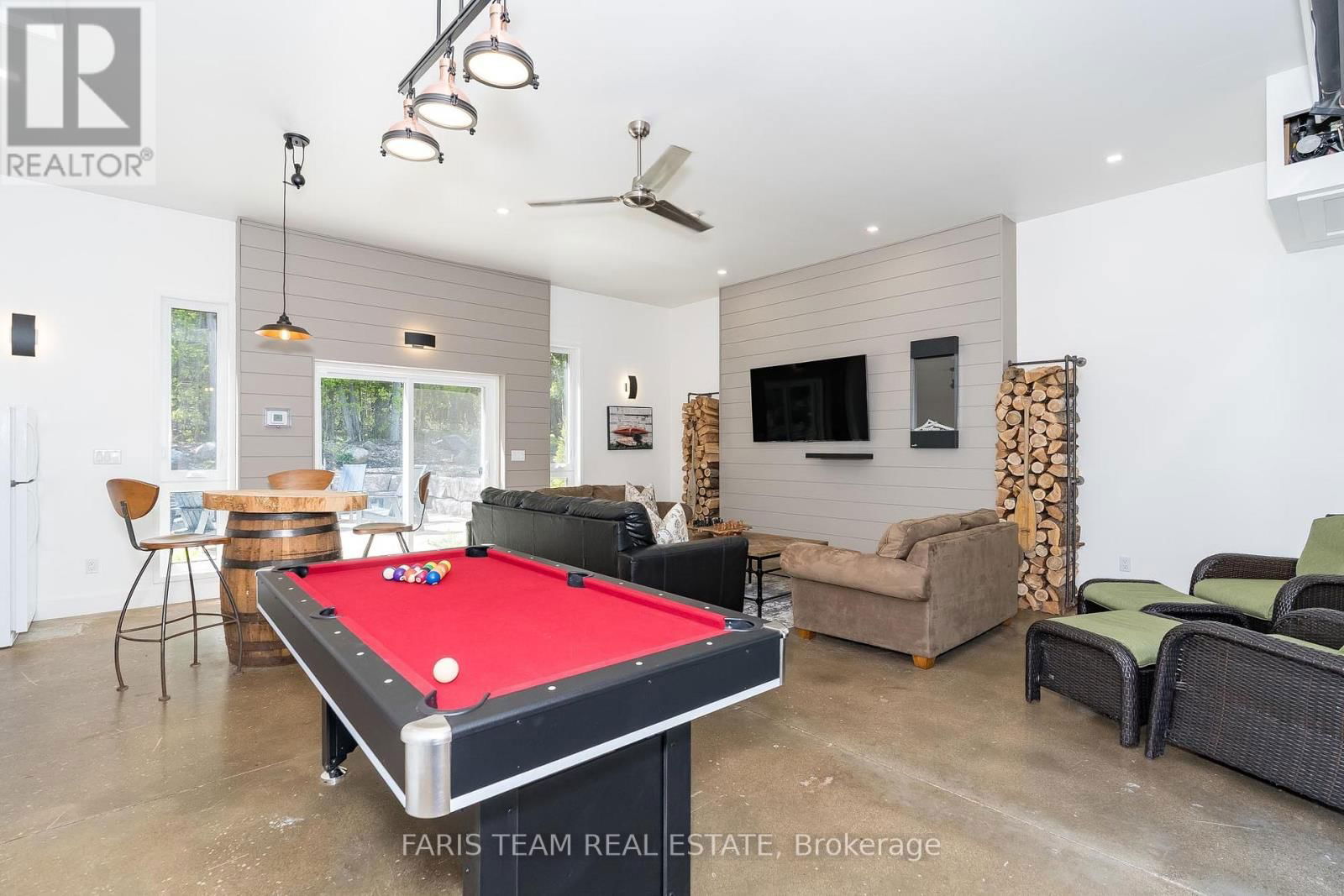 328 CEDAR AVENUE Image 28