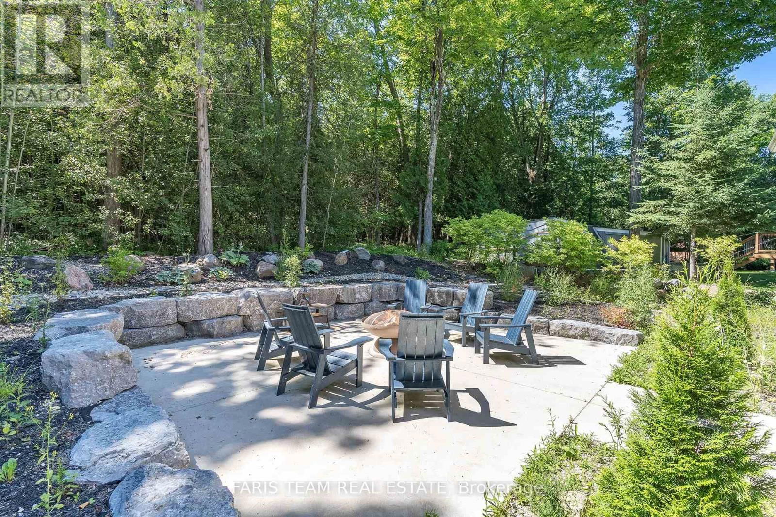 328 CEDAR AVENUE Image 31