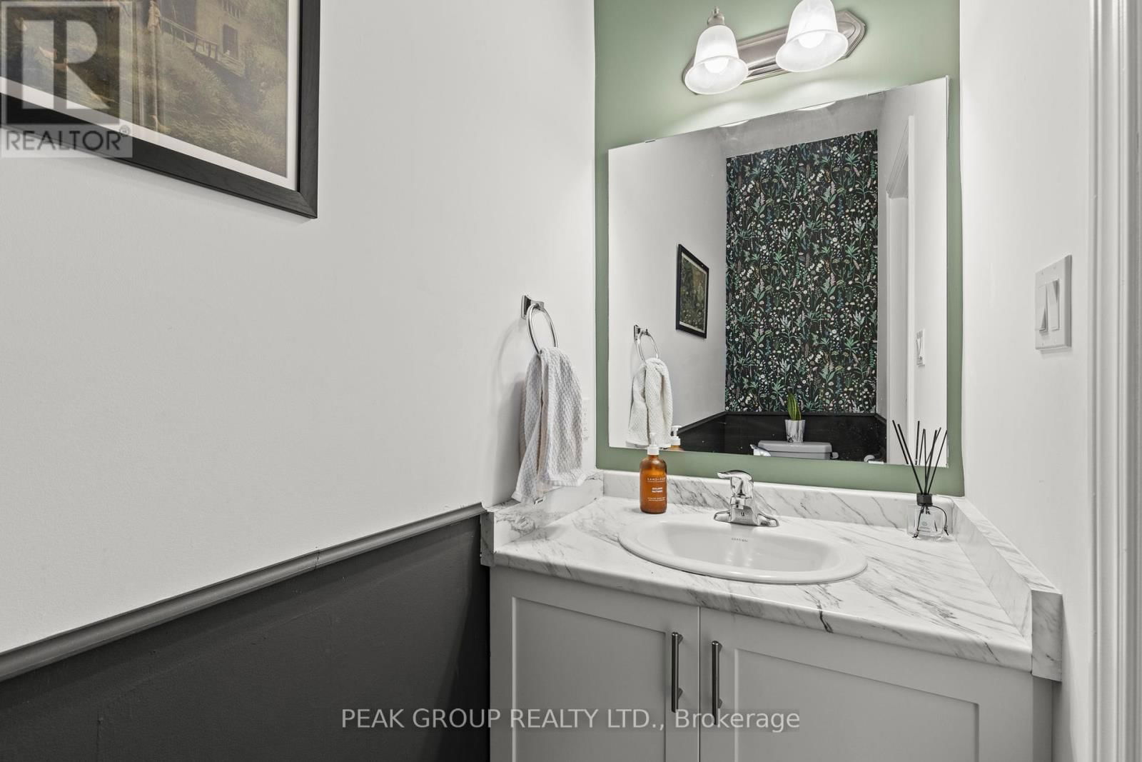 14 VENTURE WAY Image 13
