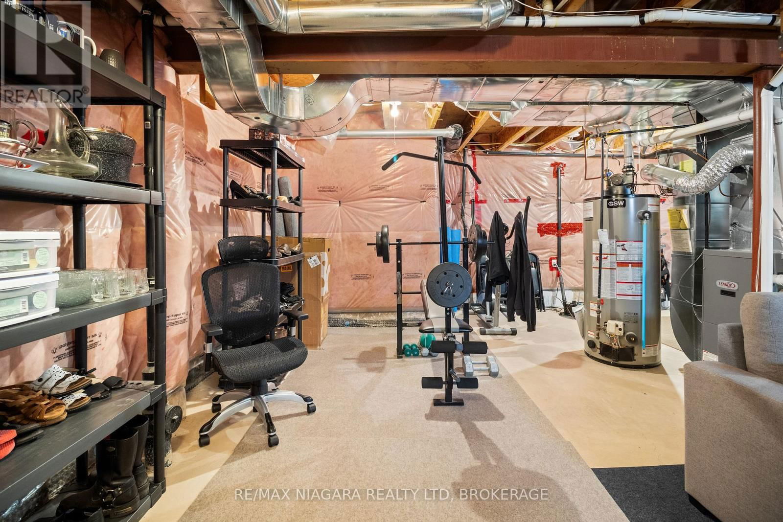 8809 KUDLAC STREET Image 38