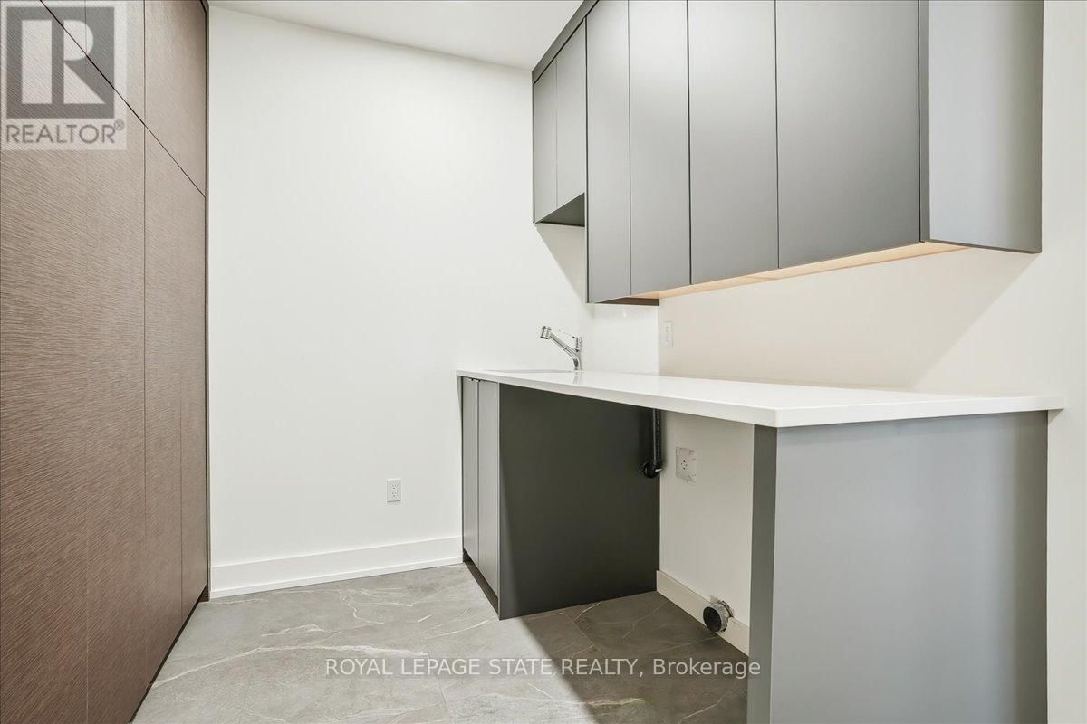1613G LOOKOUT STREET Image 26