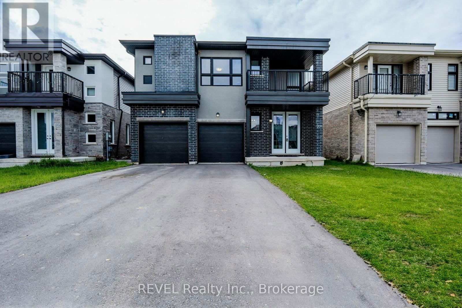 201 PILKINGTON STREET Image 2
