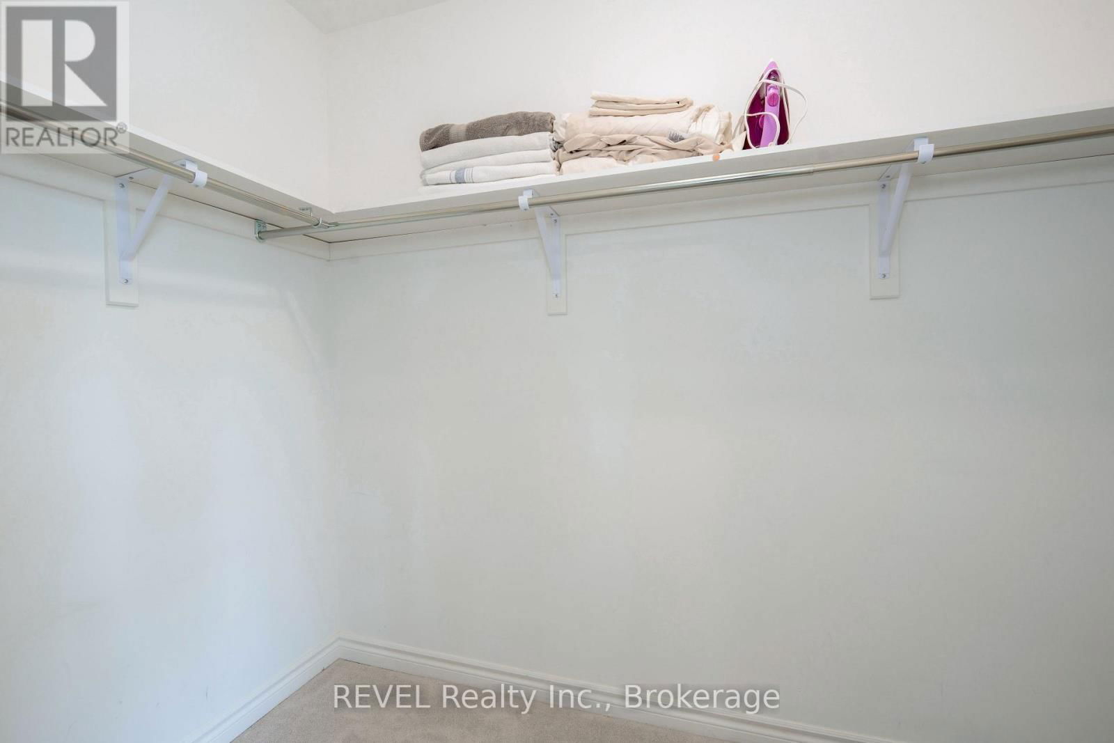 201 PILKINGTON STREET Image 21