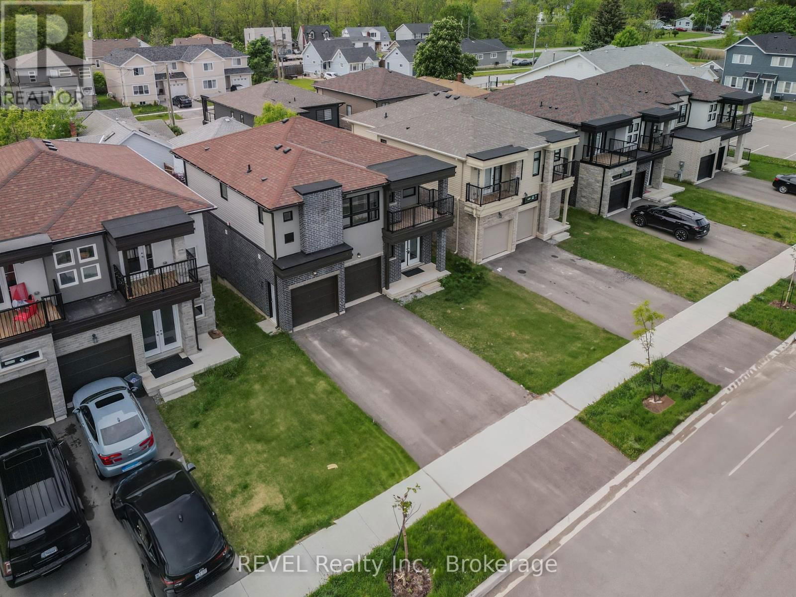 201 PILKINGTON STREET Image 34