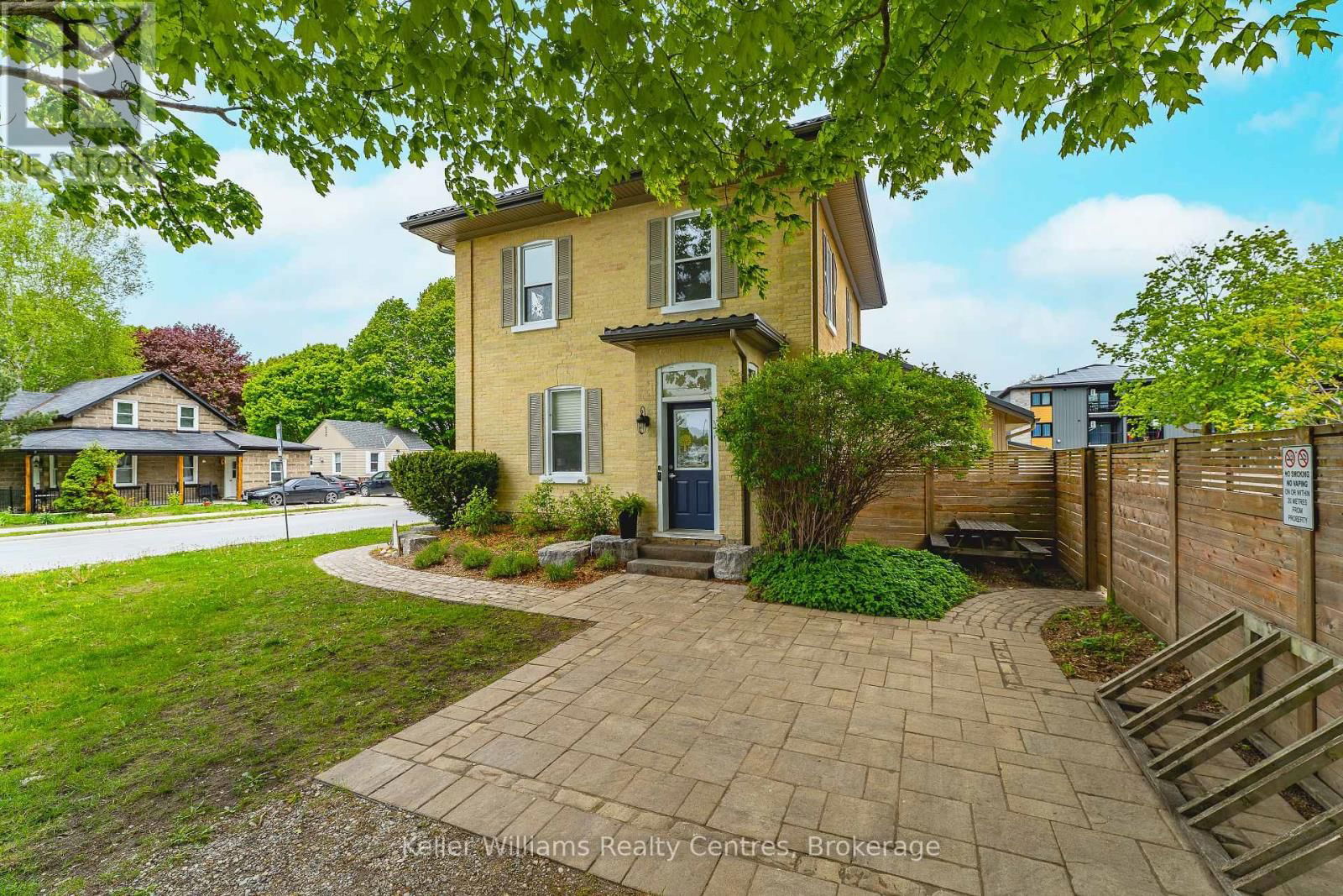 569 CATHERINE STREET Image 7