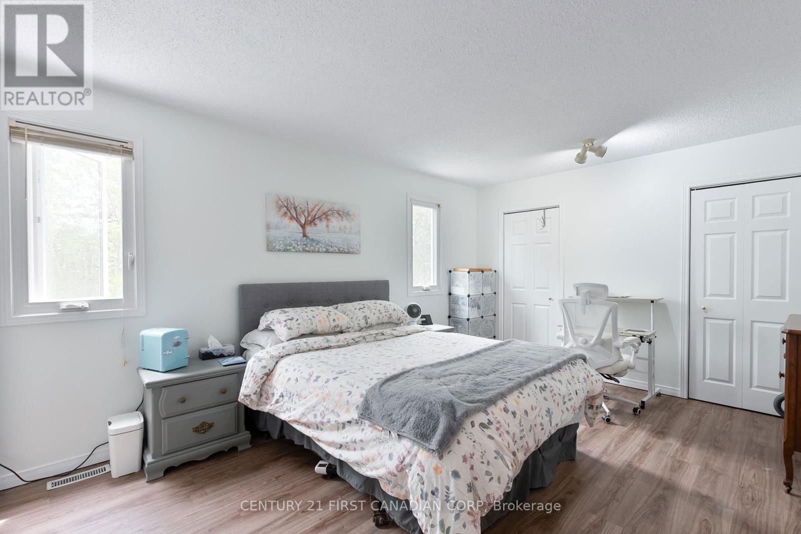 42 EULA WHITE PLACE Image 13