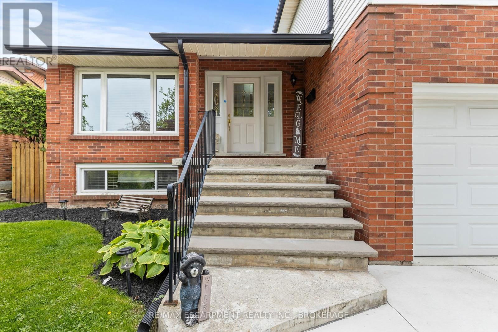 61 SEATON PLACE DRIVE Image 6