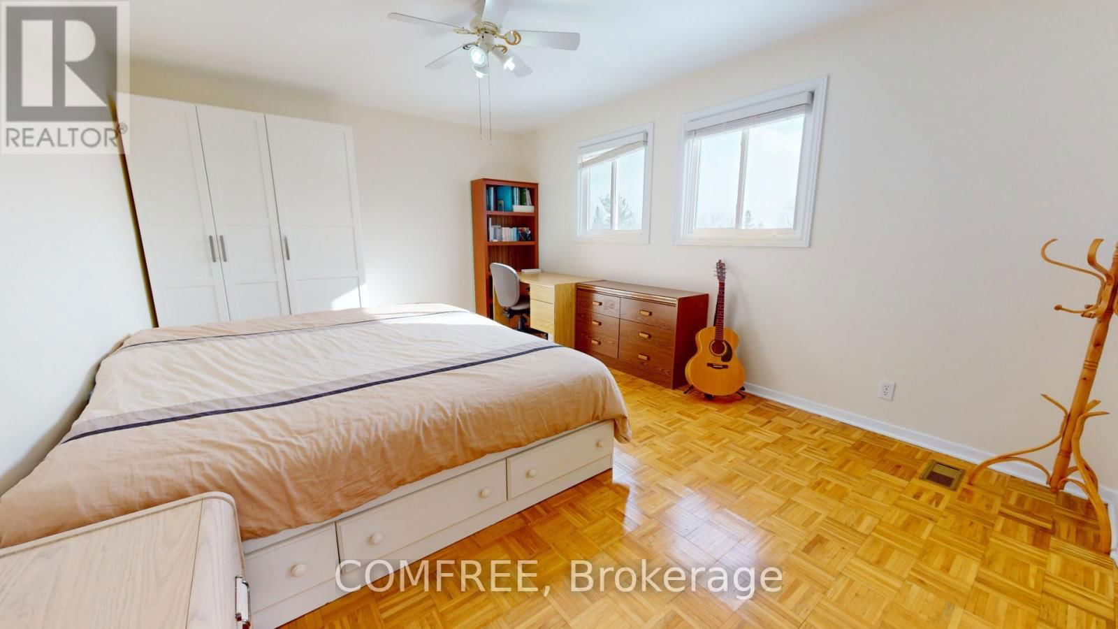 25 SEGUIN STREET Image 20