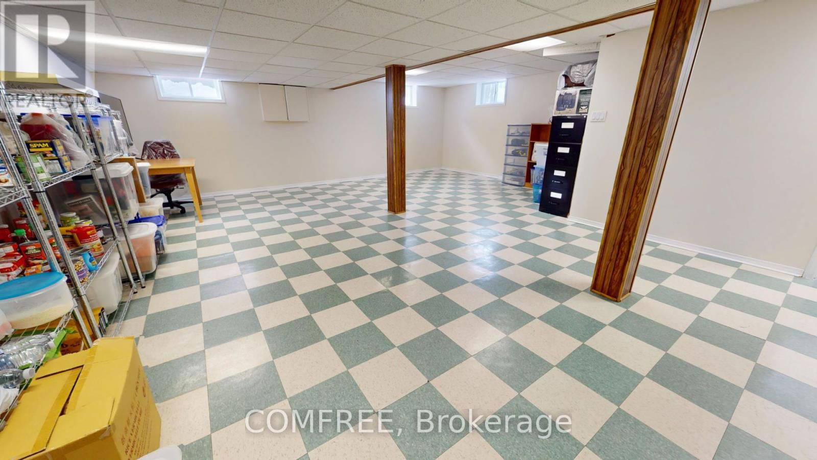 25 SEGUIN STREET Image 22