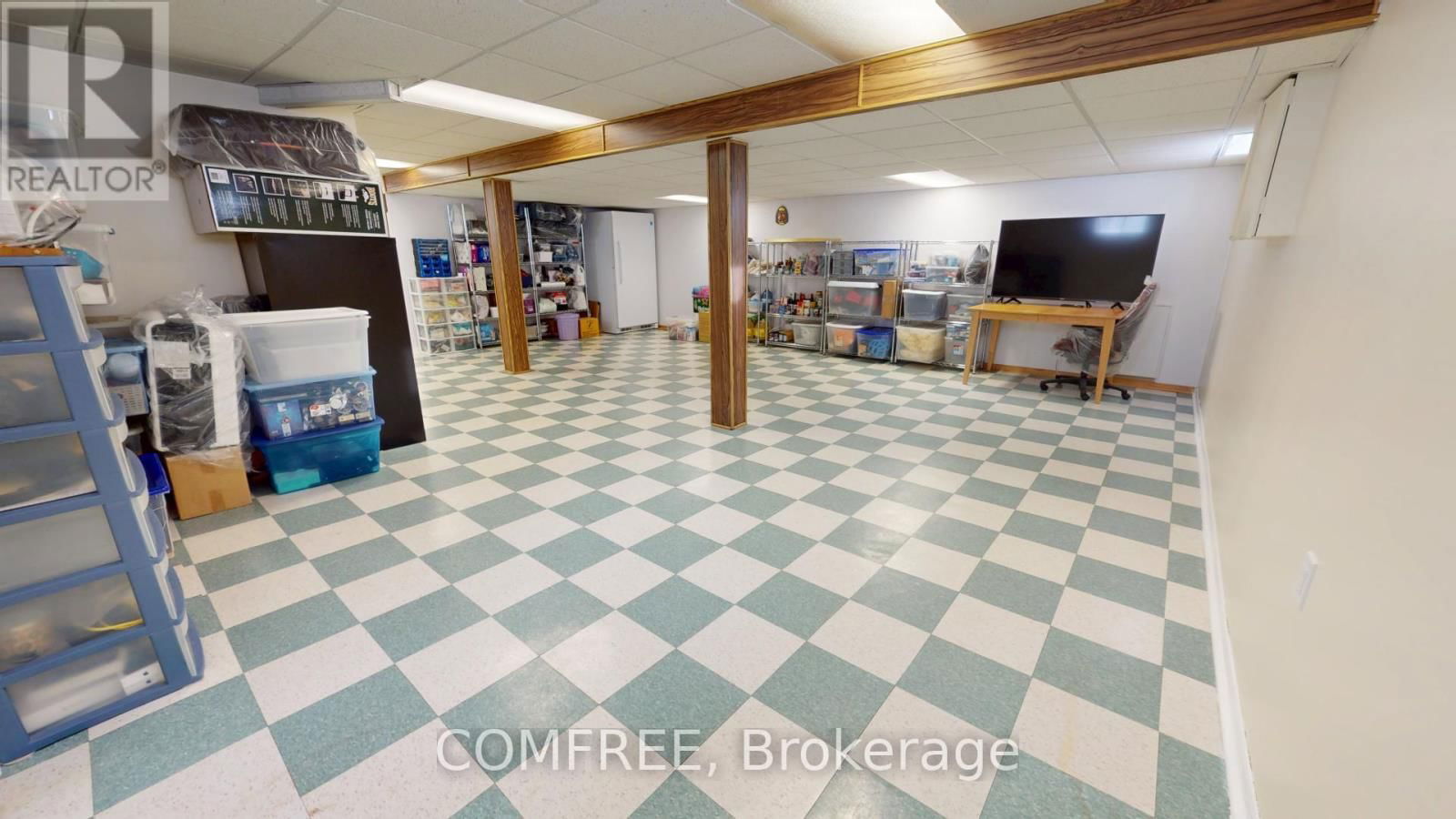 25 SEGUIN STREET Image 23