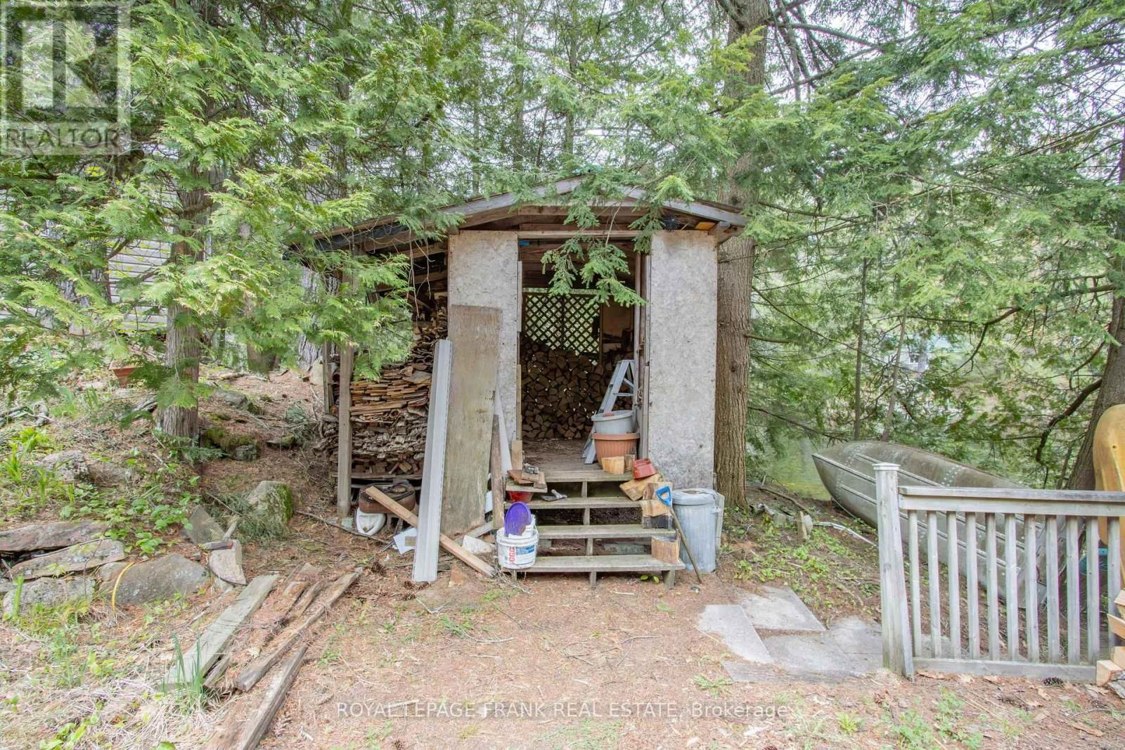 1070 TOWERING OAKS TRAIL Image 10
