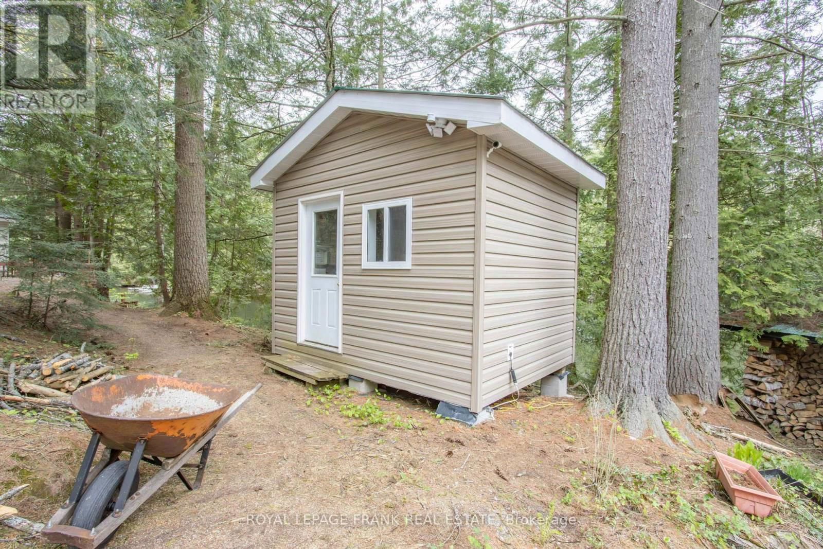 1070 TOWERING OAKS TRAIL Image 18