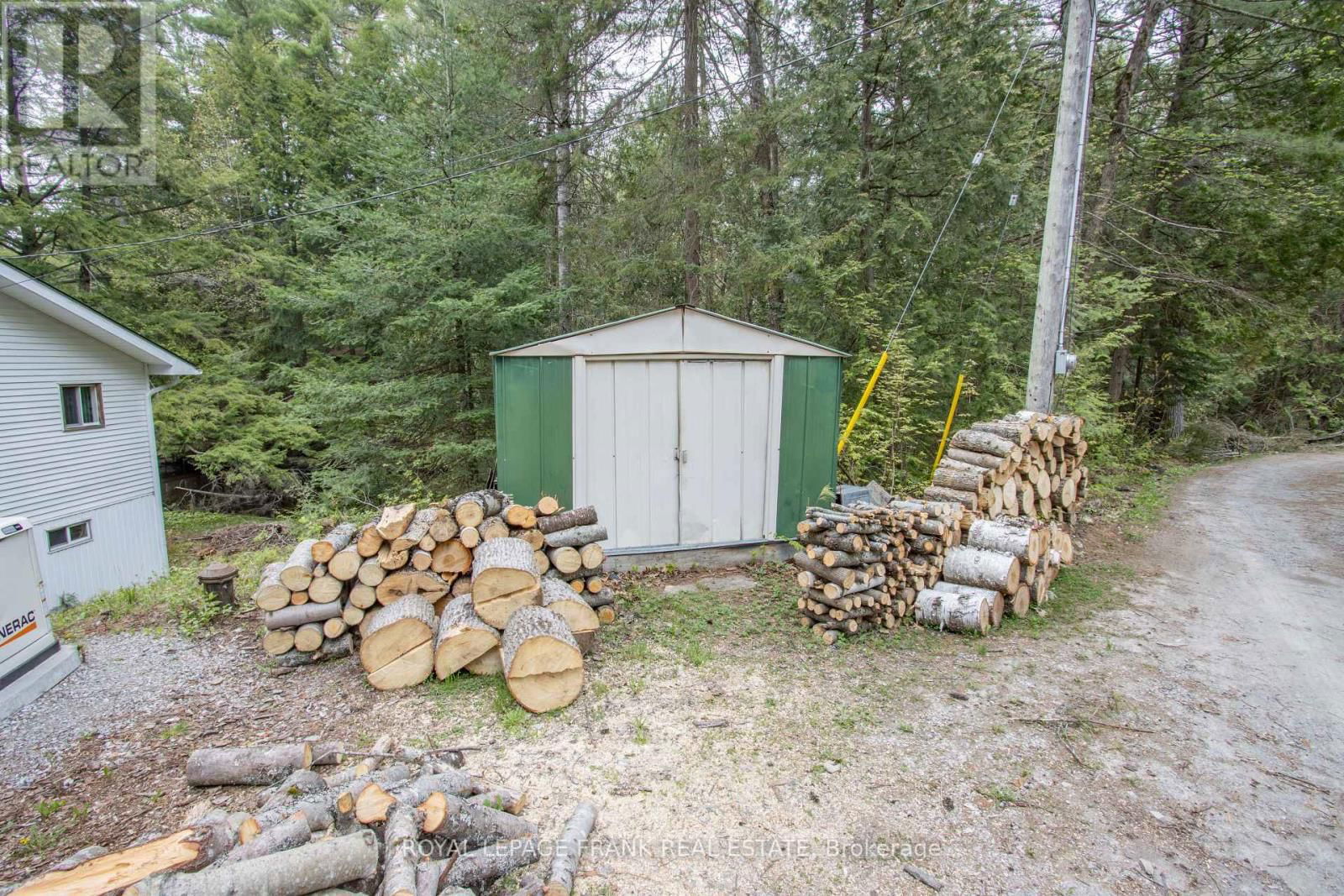 1070 TOWERING OAKS TRAIL Image 20