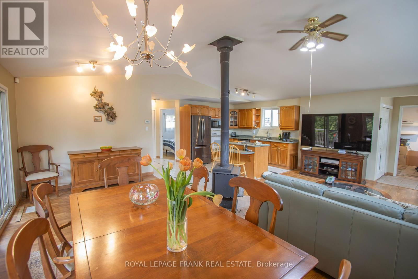1070 TOWERING OAKS TRAIL Image 30