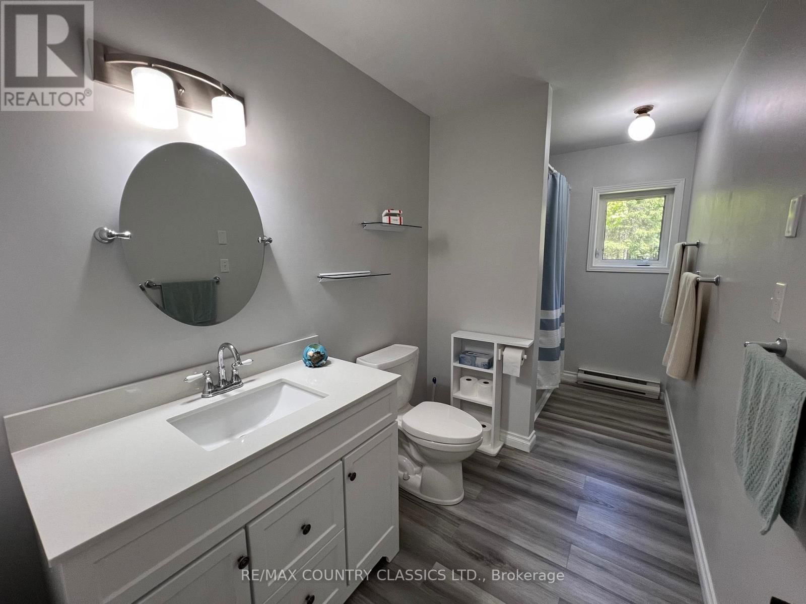 1374 ROCHEFORT ROAD Image 25