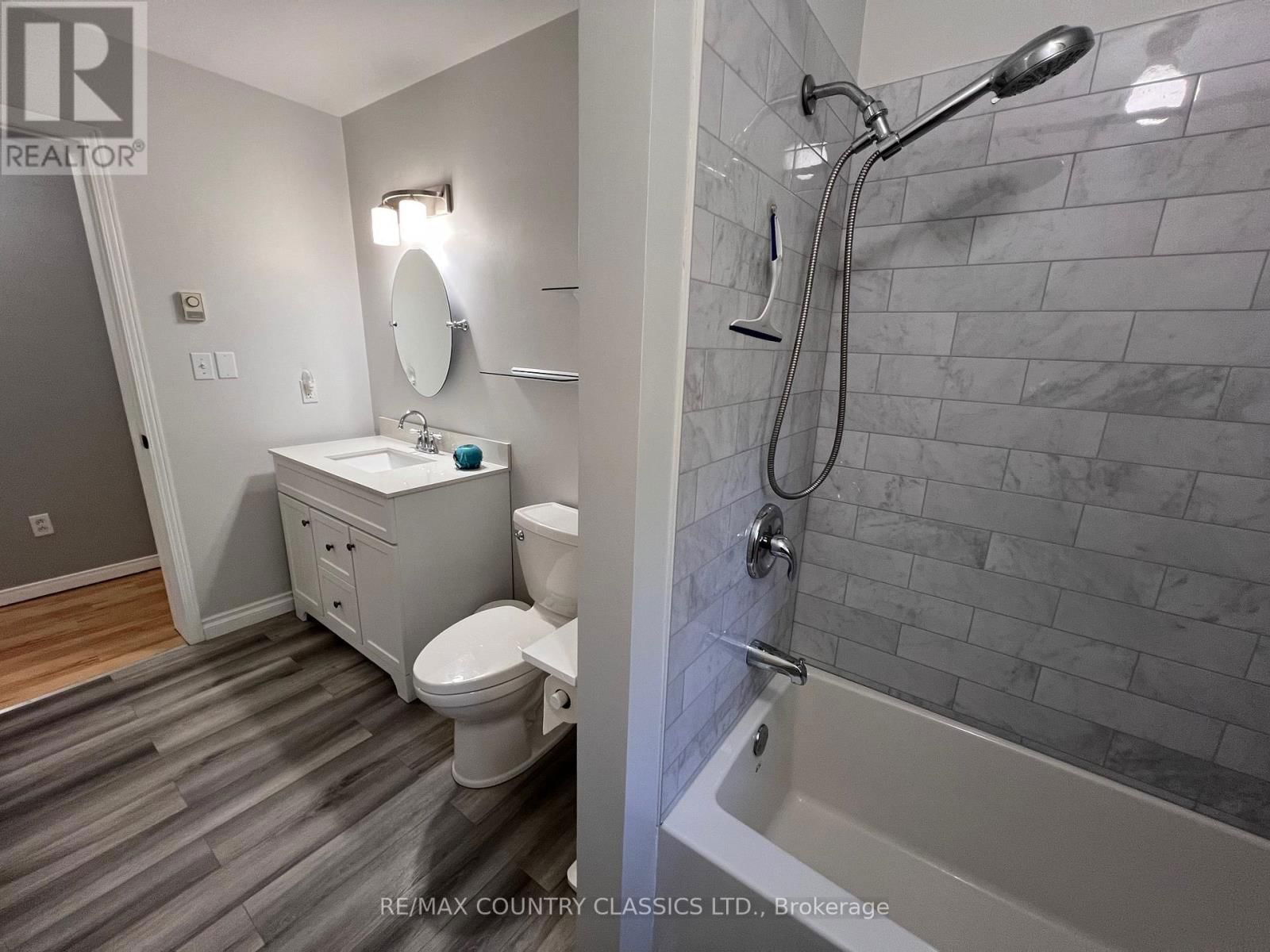 1374 ROCHEFORT ROAD Image 26
