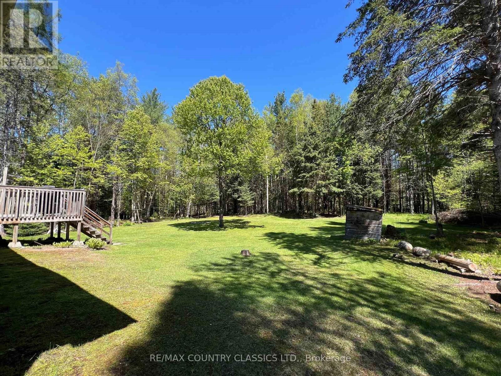1374 ROCHEFORT ROAD Image 34