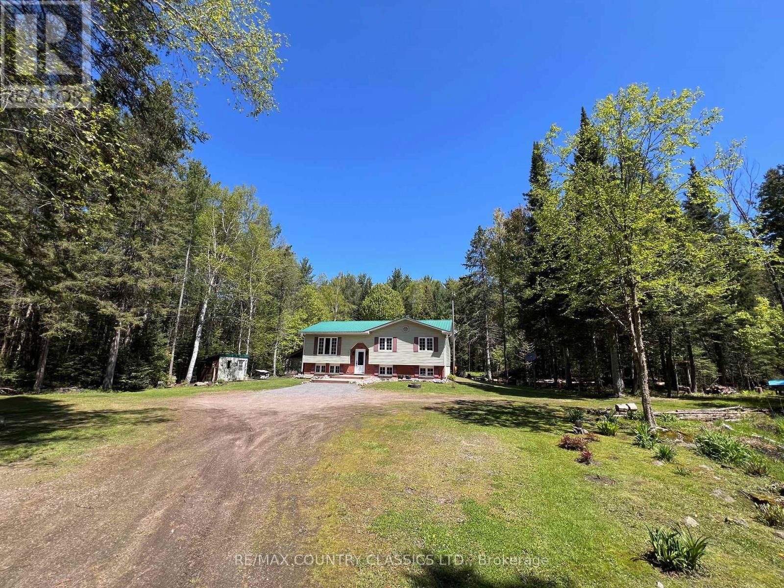 1374 ROCHEFORT ROAD Image 5