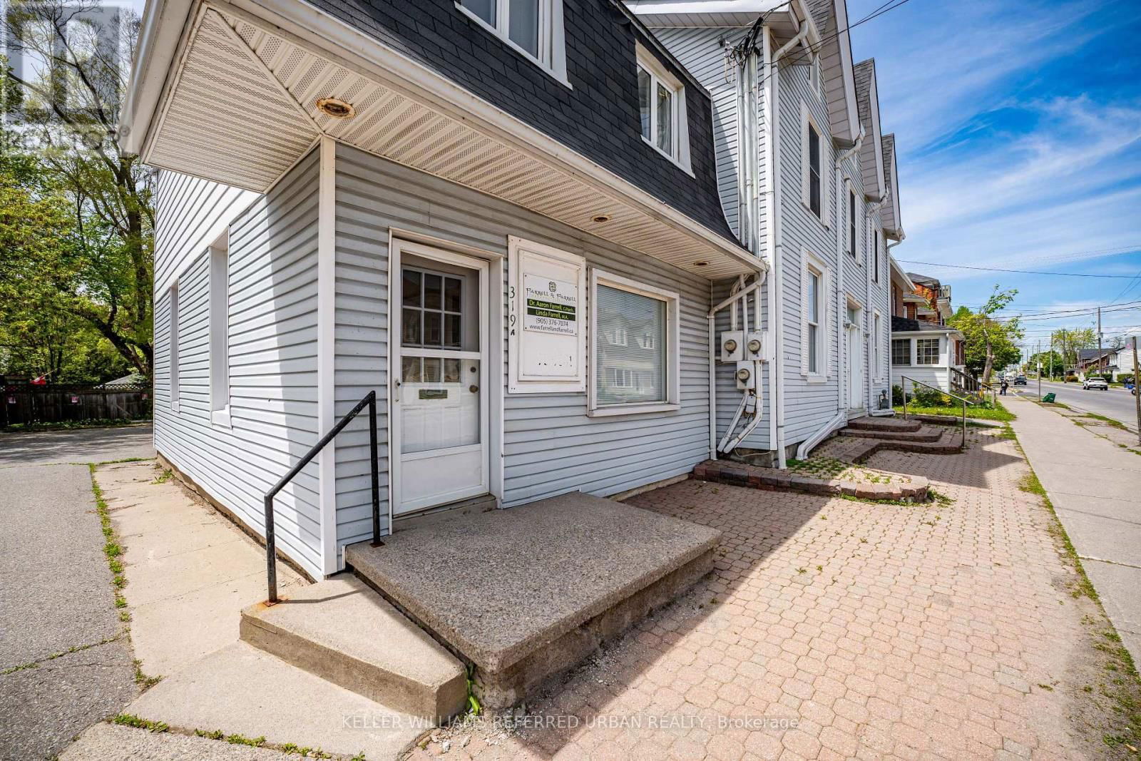 319 DIVISION STREET Image 4