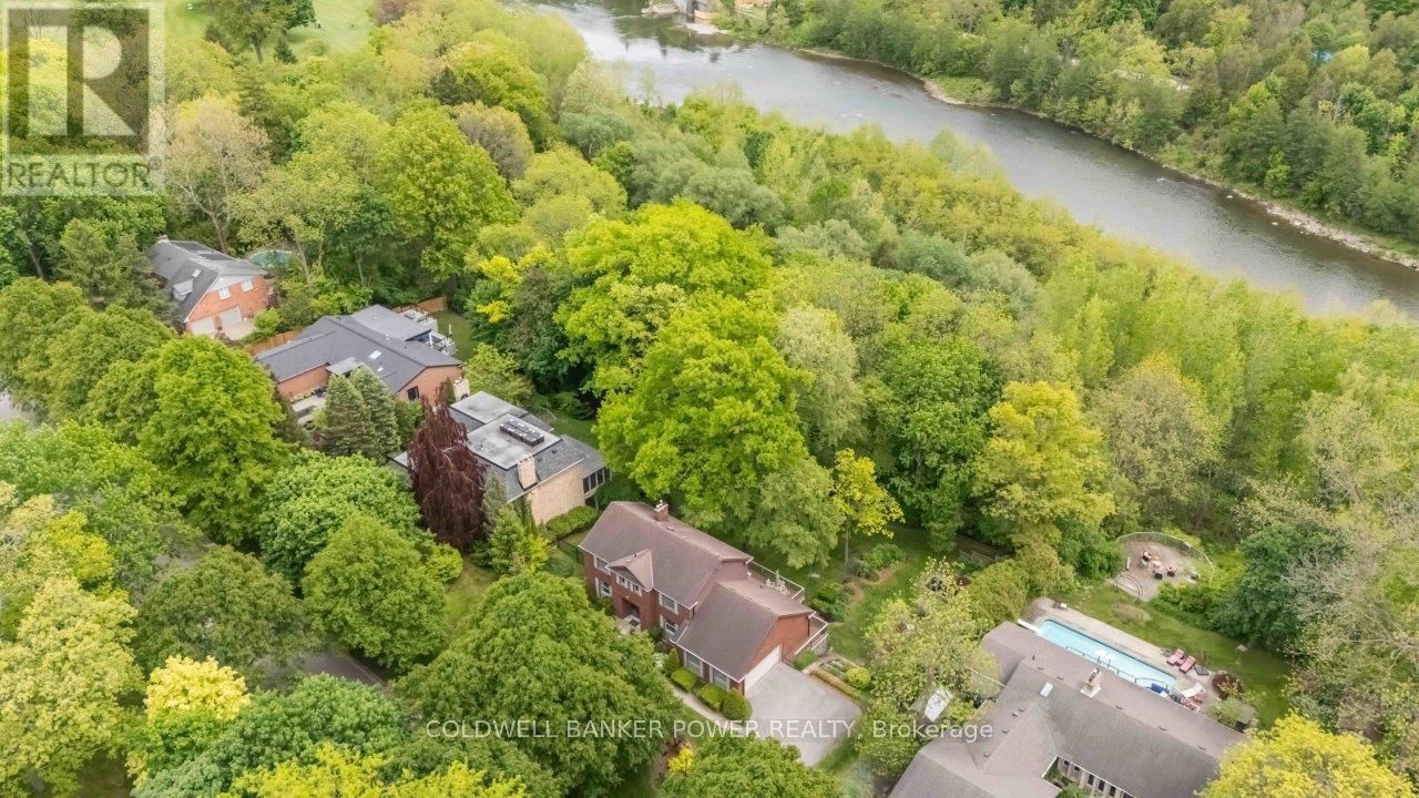 41 HAMPTON CRESCENT Image 2
