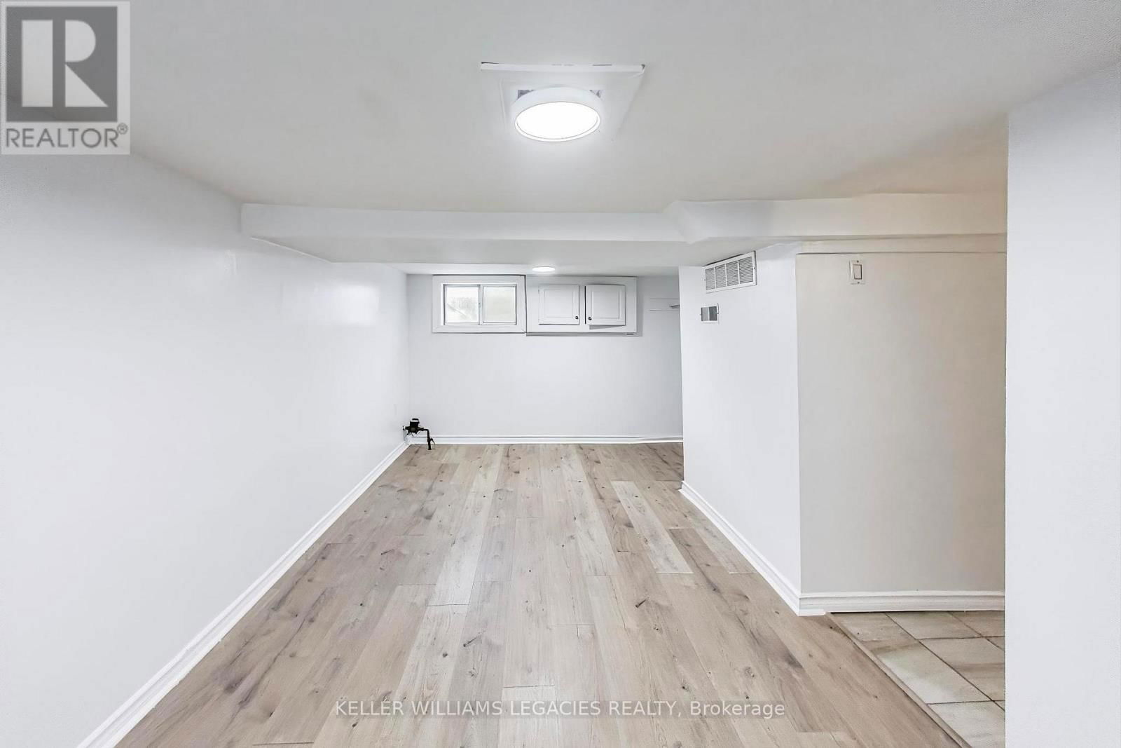 367 COPE STREET Image 13