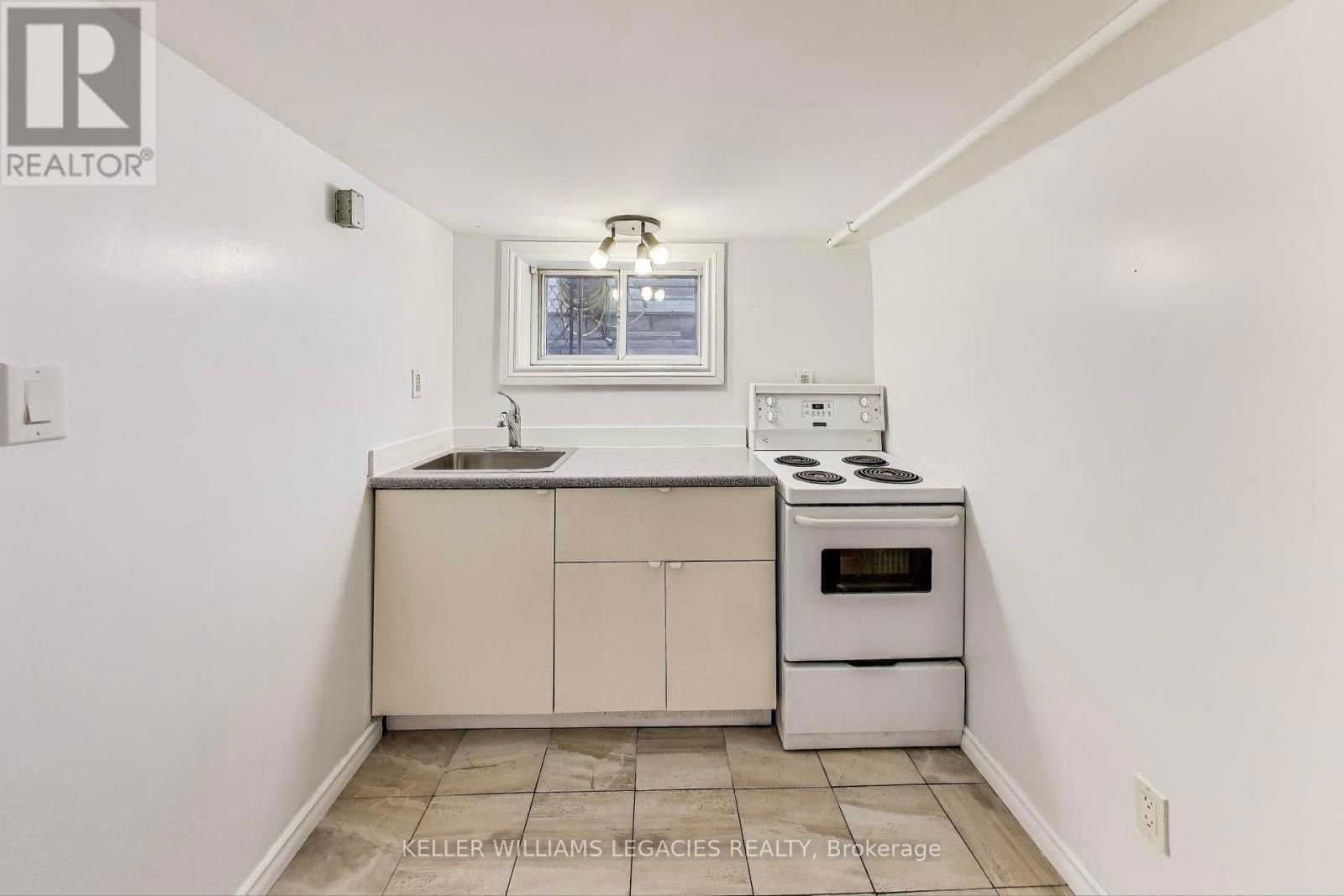 367 COPE STREET Image 14